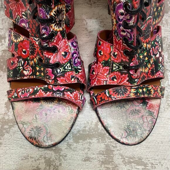 Rebecca Minkoff Rita (Sample) Knee High Gladiator Heeled Sandals in Floral - Picture 6 of 9